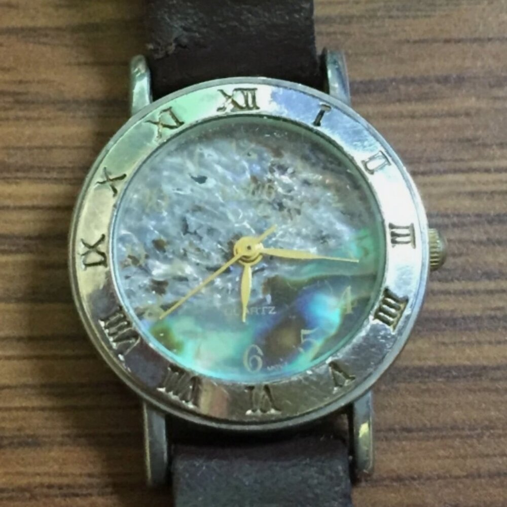 Vintage Azur Quartz Ladies Abalone Wrist Watch Made In Japan